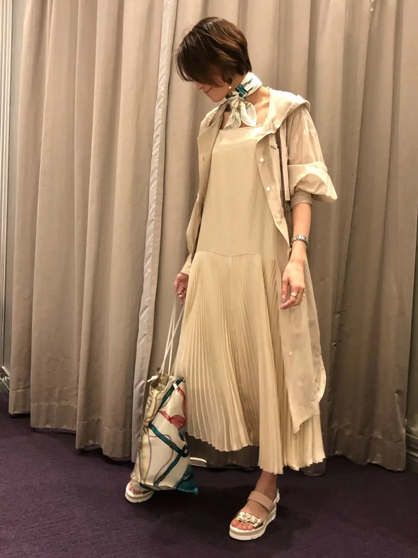 ORIGINATED IN GRACE CONTINENTAL 亀田 未希 コーディネート画像