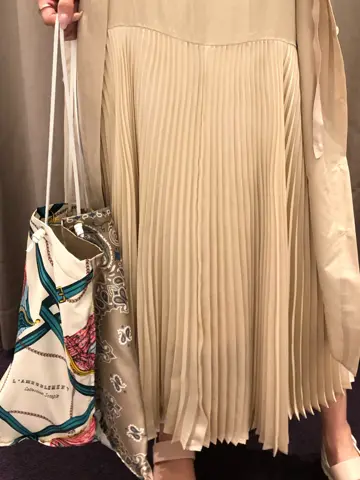 ORIGINATED IN GRACE CONTINENTAL 亀田 未希 コーディネート画像