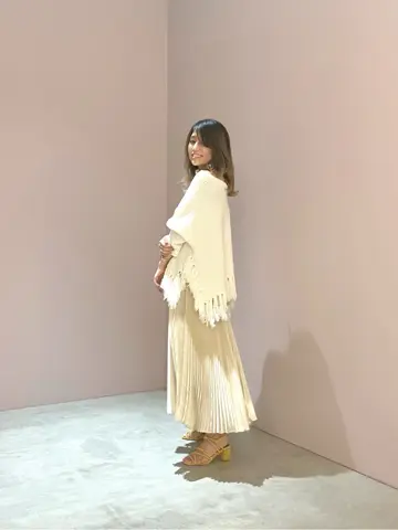 ORIGINATED IN GRACE CONTINENTAL yukimi yonee コーディネート画像