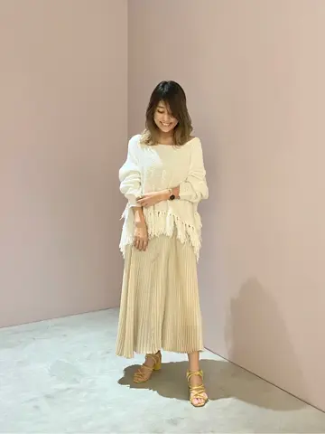 ORIGINATED IN GRACE CONTINENTAL yukimi yonee コーディネート画像