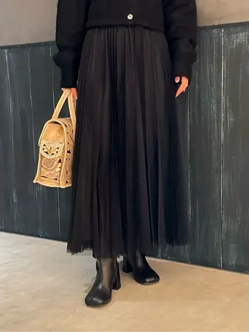 ORIGINATED IN GRACE CONTINENTAL 三浦　芙優 コーディネート画像