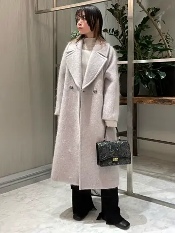 ORIGINATED IN GRACE CONTINENTAL 三浦　芙優 コーディネート画像