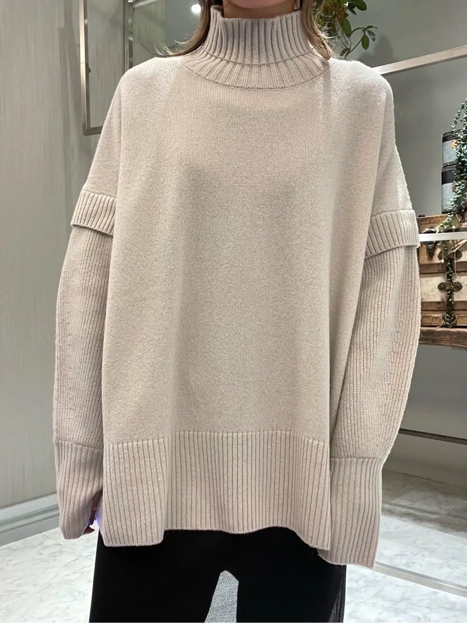 ORIGINATED IN GRACE CONTINENTAL 三浦　芙優 コーディネート画像