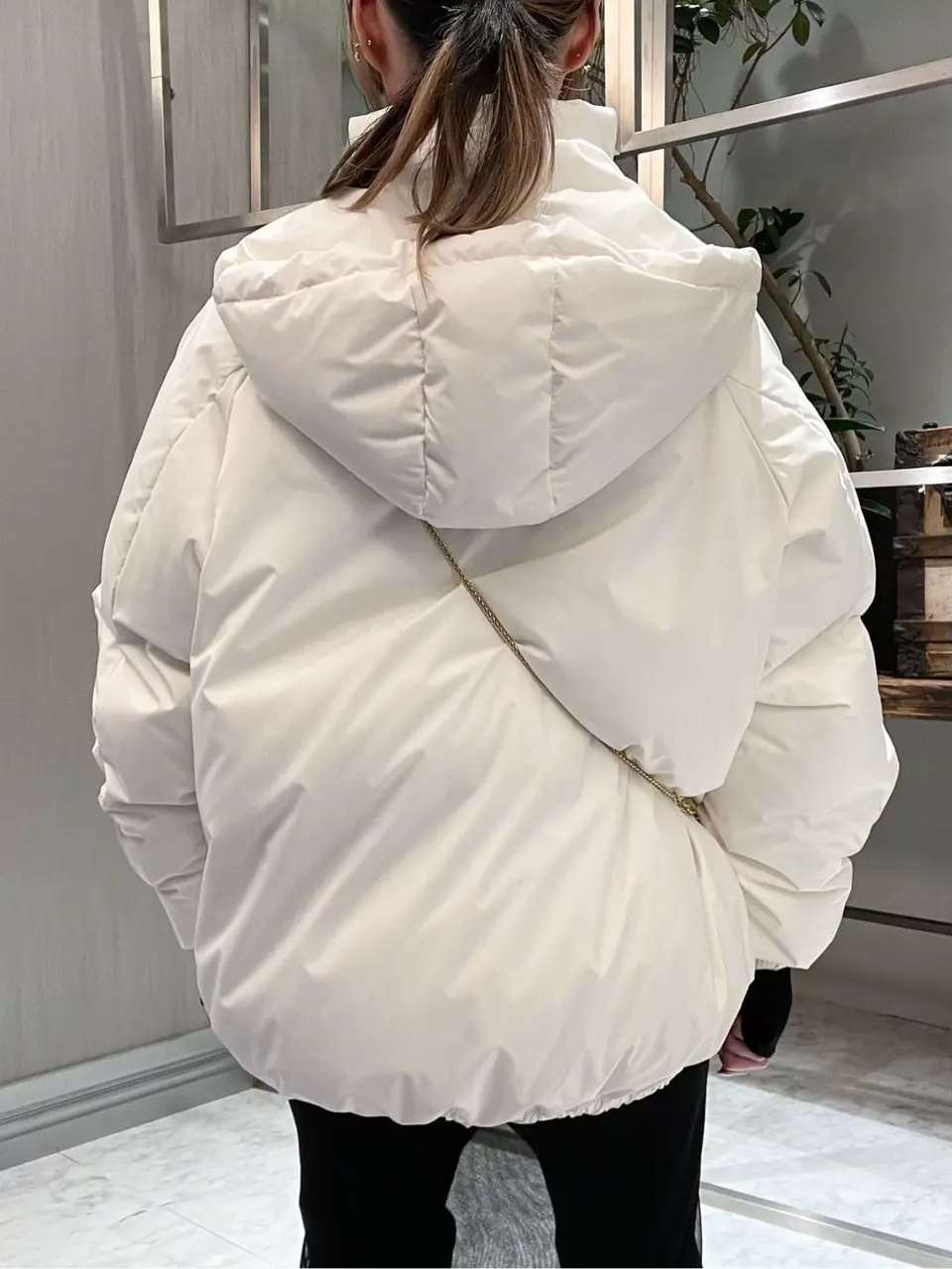 ORIGINATED IN GRACE CONTINENTAL 三浦　芙優 コーディネート画像