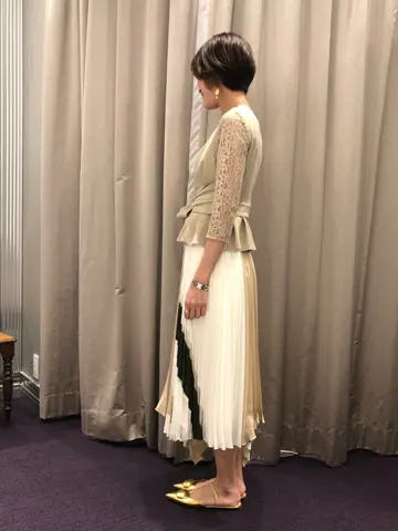 ORIGINATED IN GRACE CONTINENTAL 亀田 未希 コーディネート画像