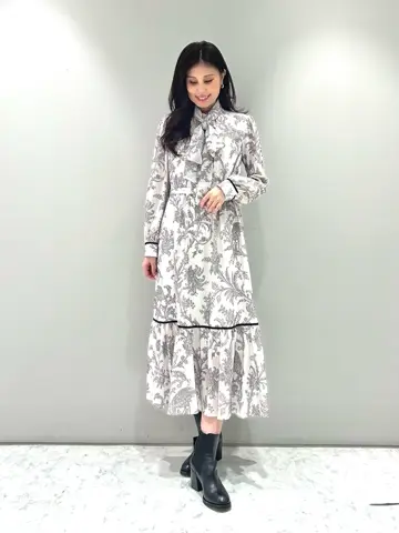 ORIGINATED IN GRACE CONTINENTAL 志田　悠 コーディネート画像