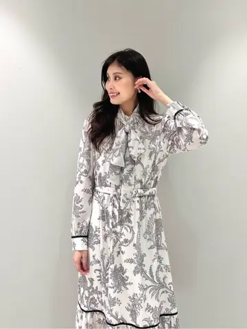 ORIGINATED IN GRACE CONTINENTAL 志田　悠 コーディネート画像