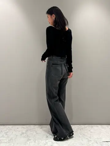 ORIGINATED IN GRACE CONTINENTAL 志田　悠 コーディネート画像