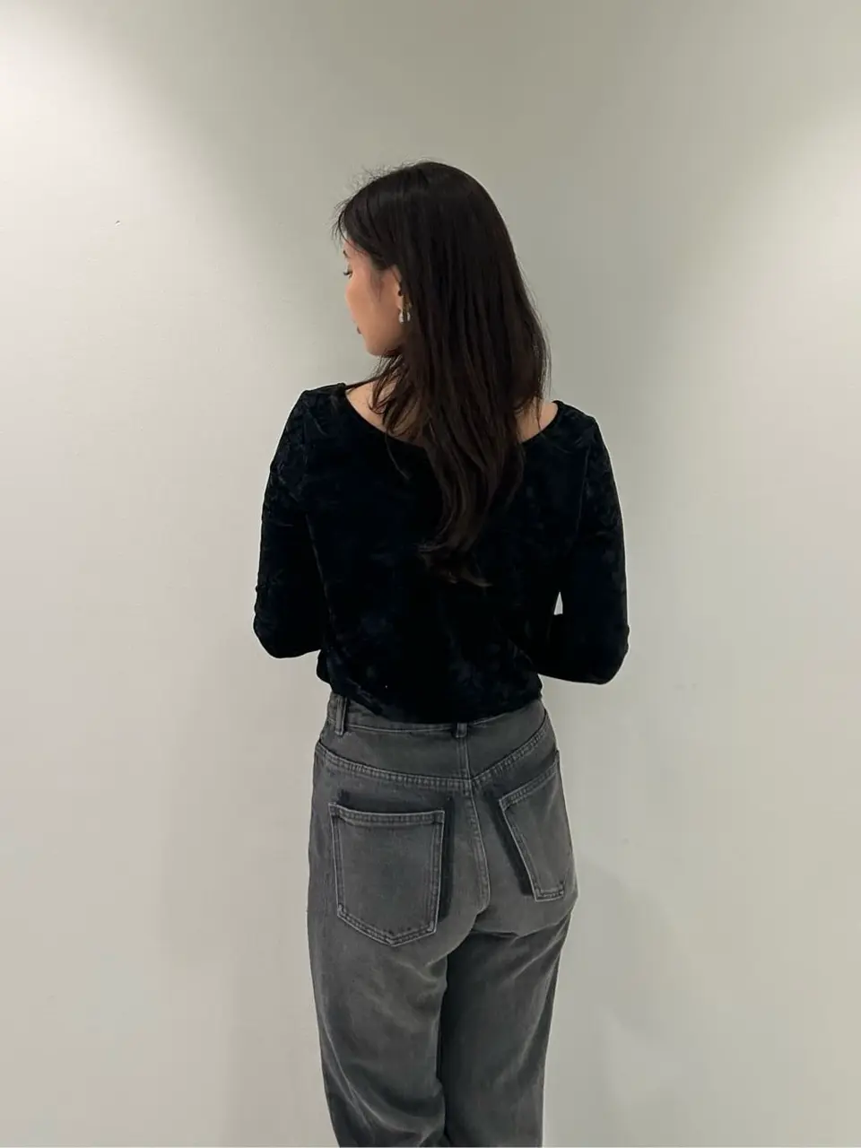 ORIGINATED IN GRACE CONTINENTAL 志田　悠 コーディネート画像