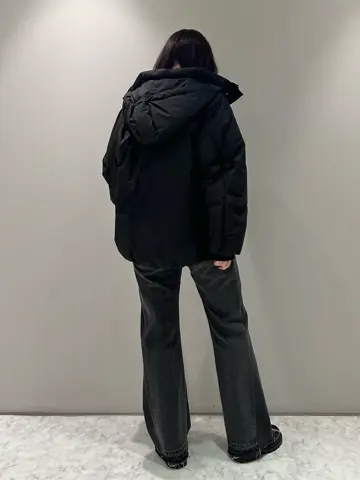 ORIGINATED IN GRACE CONTINENTAL 志田　悠 コーディネート画像