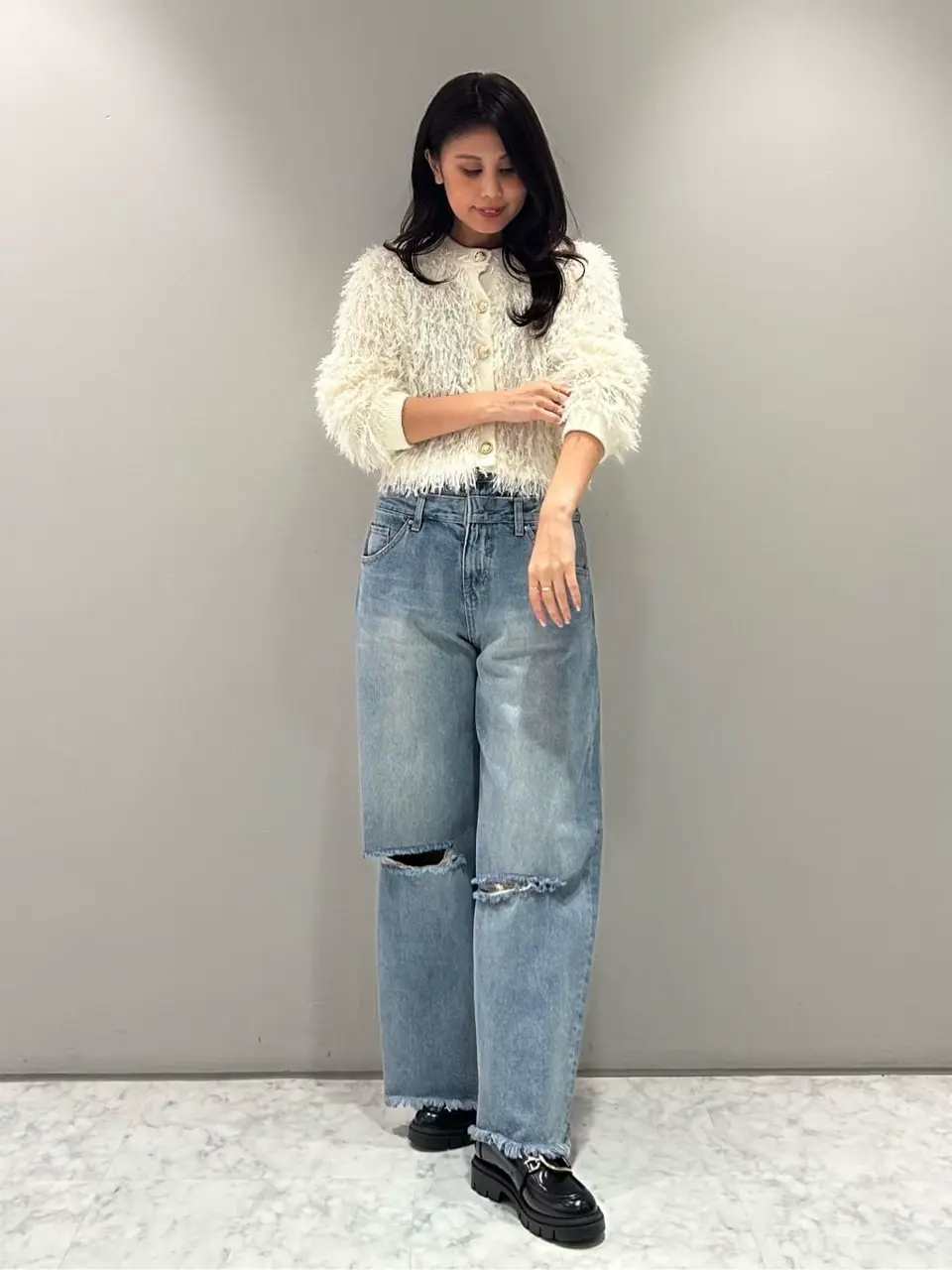 ORIGINATED IN GRACE CONTINENTAL 志田　悠 コーディネート画像