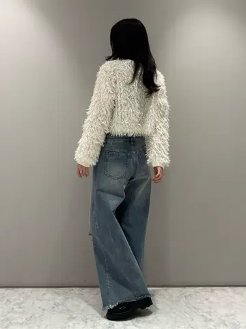 ORIGINATED IN GRACE CONTINENTAL 志田　悠 コーディネート画像