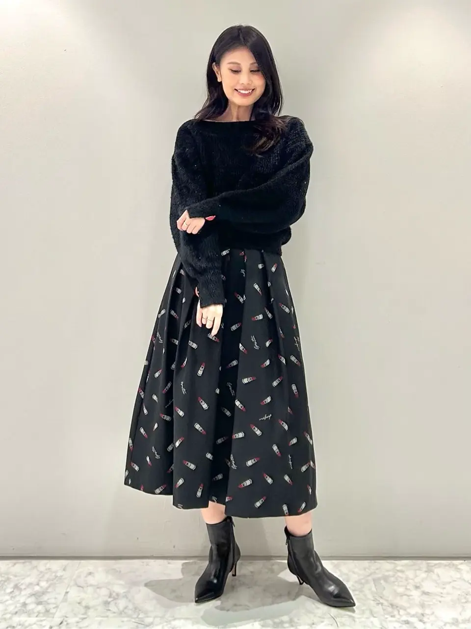 ORIGINATED IN GRACE CONTINENTAL 志田　悠 コーディネート画像