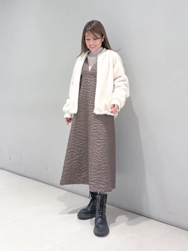 ORIGINATED IN GRACE CONTINENTAL yukimi yonee コーディネート画像