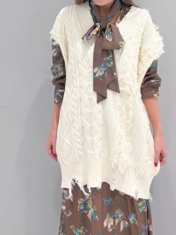 ORIGINATED IN GRACE CONTINENTAL yukimi yonee コーディネート画像