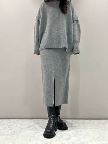 ORIGINATED IN GRACE CONTINENTAL 志田　悠 コーディネート画像