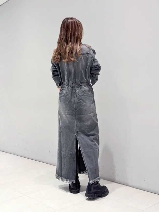 ORIGINATED IN GRACE CONTINENTAL yukimi yonee コーディネート画像