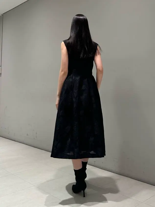 ORIGINATED IN GRACE CONTINENTAL 髙田　美衣 コーディネート画像