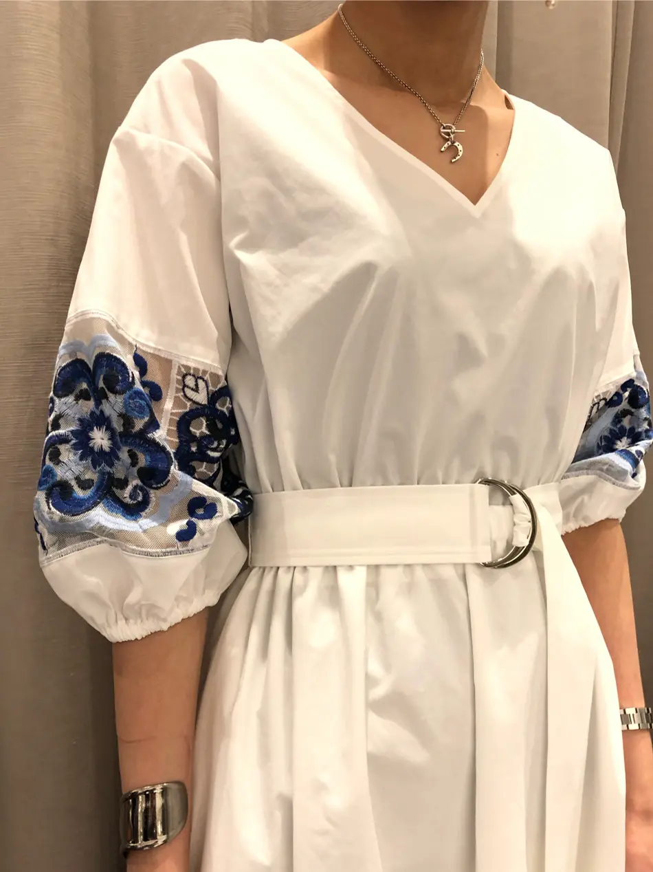 ORIGINATED IN GRACE CONTINENTAL 亀田 未希 コーディネート画像