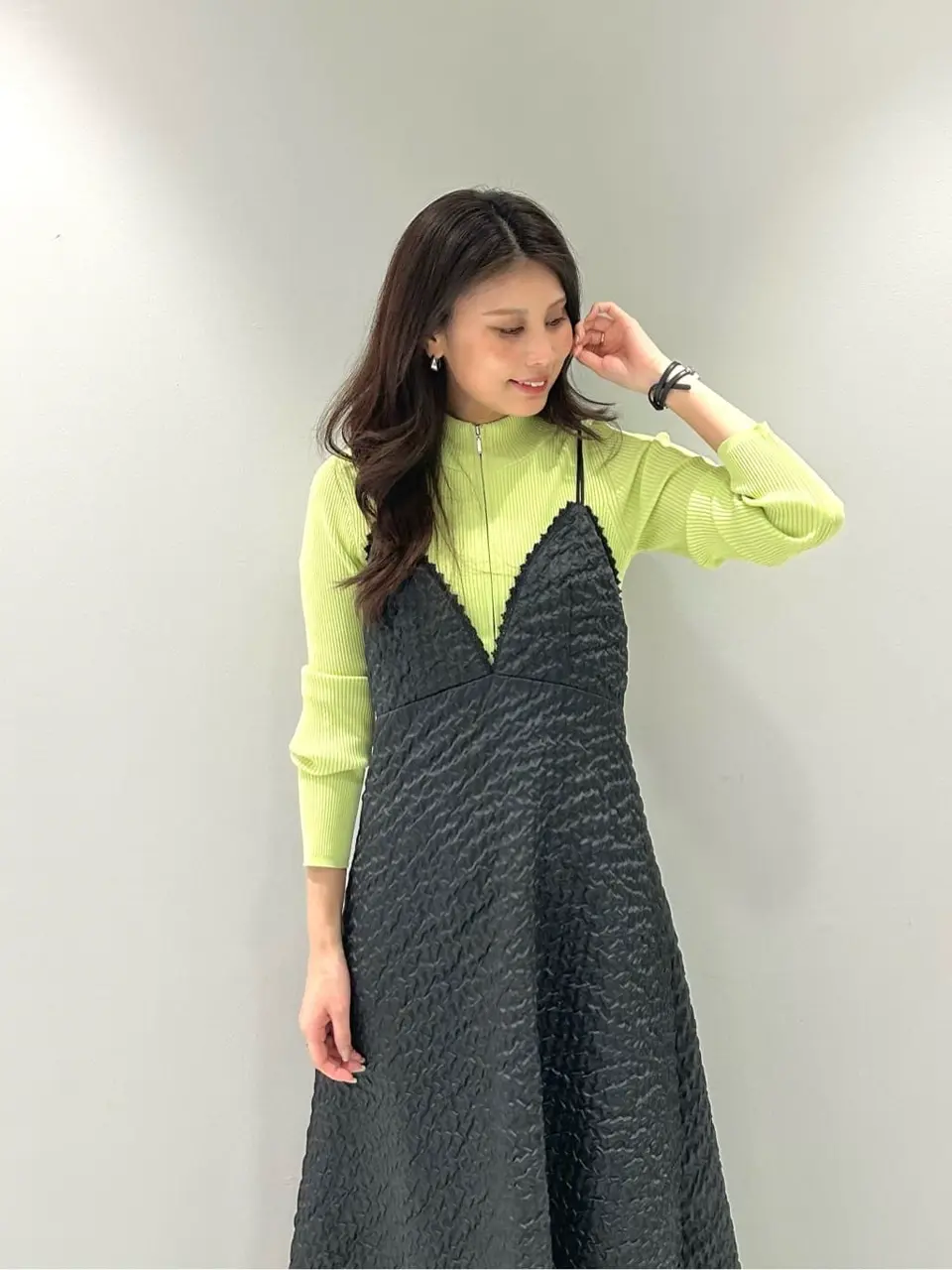 ORIGINATED IN GRACE CONTINENTAL 志田　悠 コーディネート画像