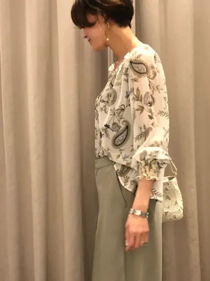 ORIGINATED IN GRACE CONTINENTAL 亀田 未希 コーディネート画像