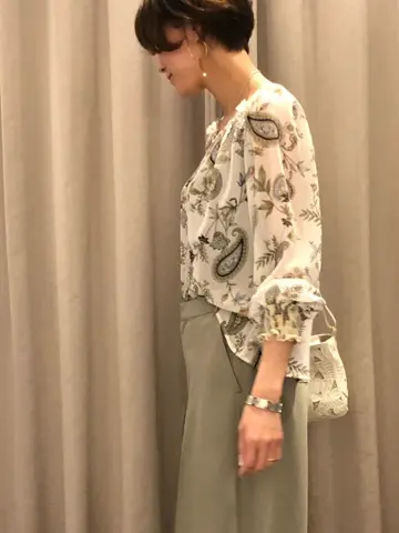 ORIGINATED IN GRACE CONTINENTAL 亀田 未希 コーディネート画像