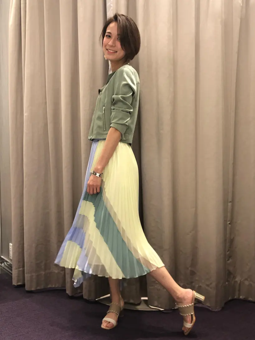 ORIGINATED IN GRACE CONTINENTAL 亀田 未希 コーディネート画像