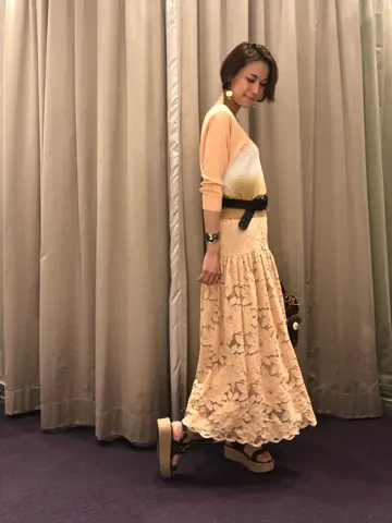 ORIGINATED IN GRACE CONTINENTAL 亀田 未希 コーディネート画像