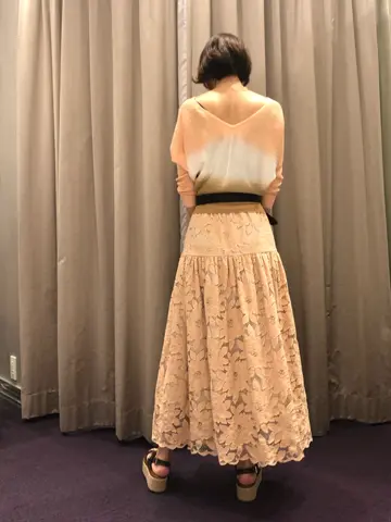 ORIGINATED IN GRACE CONTINENTAL 亀田 未希 コーディネート画像