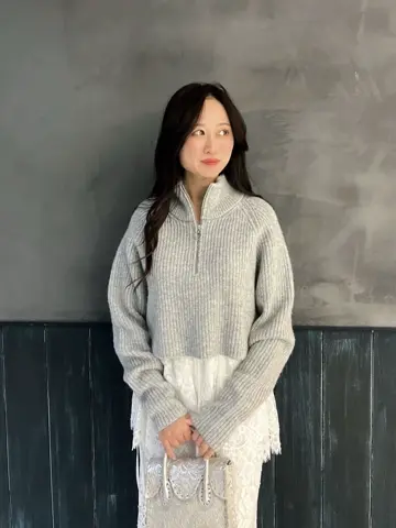 ORIGINATED IN GRACE CONTINENTAL Moe コーディネート画像