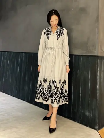 ORIGINATED IN GRACE CONTINENTAL Moe コーディネート画像