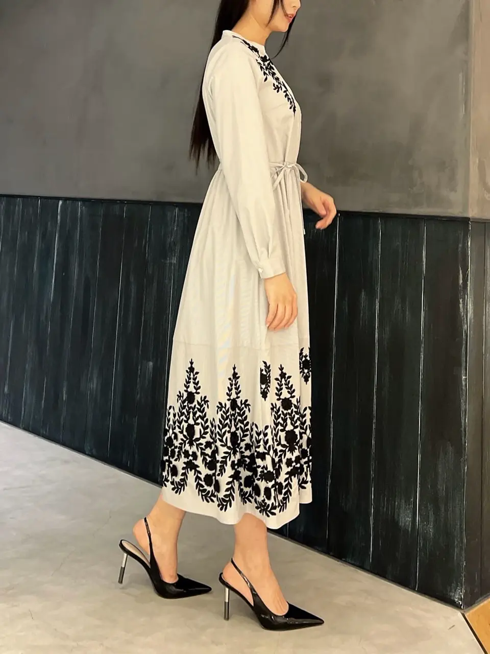 ORIGINATED IN GRACE CONTINENTAL Moe コーディネート画像