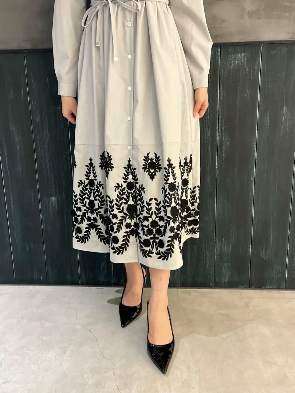 ORIGINATED IN GRACE CONTINENTAL Moe コーディネート画像