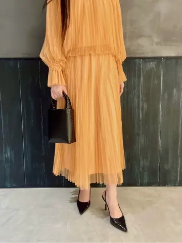 ORIGINATED IN GRACE CONTINENTAL Moe コーディネート画像