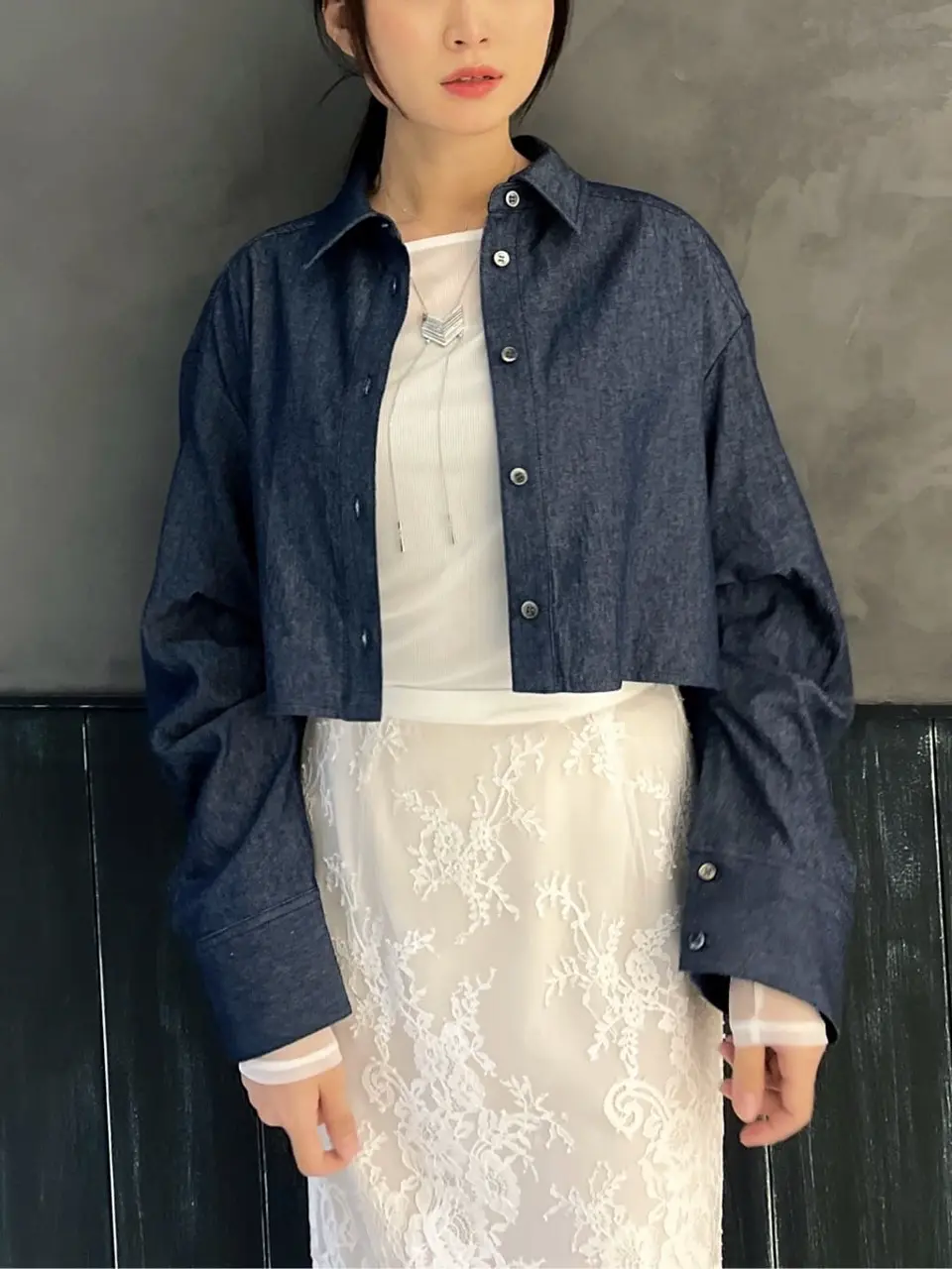 ORIGINATED IN GRACE CONTINENTAL Moe コーディネート画像