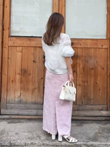 ORIGINATED IN GRACE CONTINENTAL yukimi yonee コーディネート画像