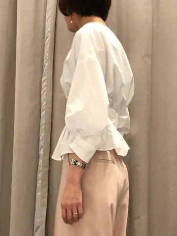 ORIGINATED IN GRACE CONTINENTAL 亀田 未希 コーディネート画像