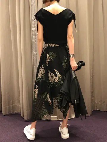 ORIGINATED IN GRACE CONTINENTAL 亀田 未希 コーディネート画像