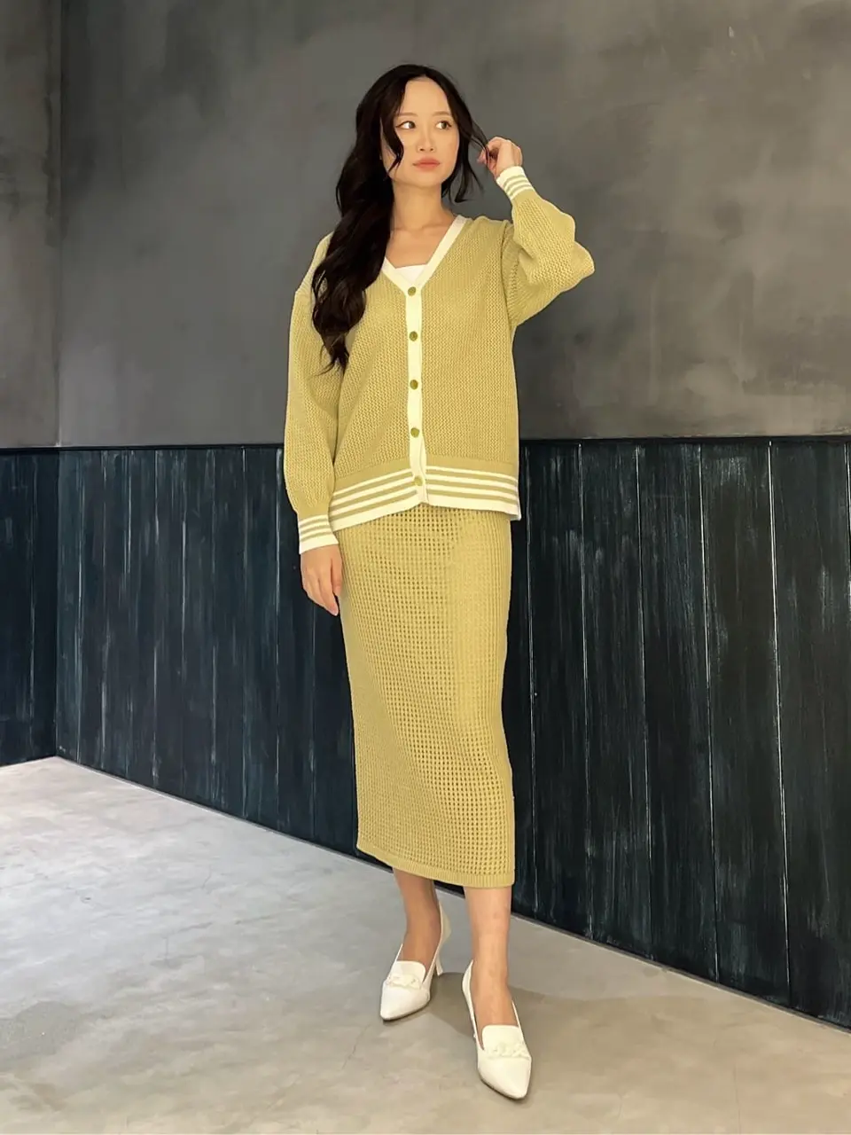 ORIGINATED IN GRACE CONTINENTAL Moe コーディネート画像