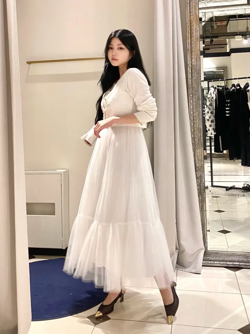 ORIGINATED IN GRACE CONTINENTAL watanabe コーディネート画像