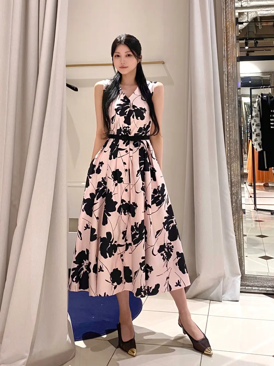 ORIGINATED IN GRACE CONTINENTAL watanabe コーディネート画像