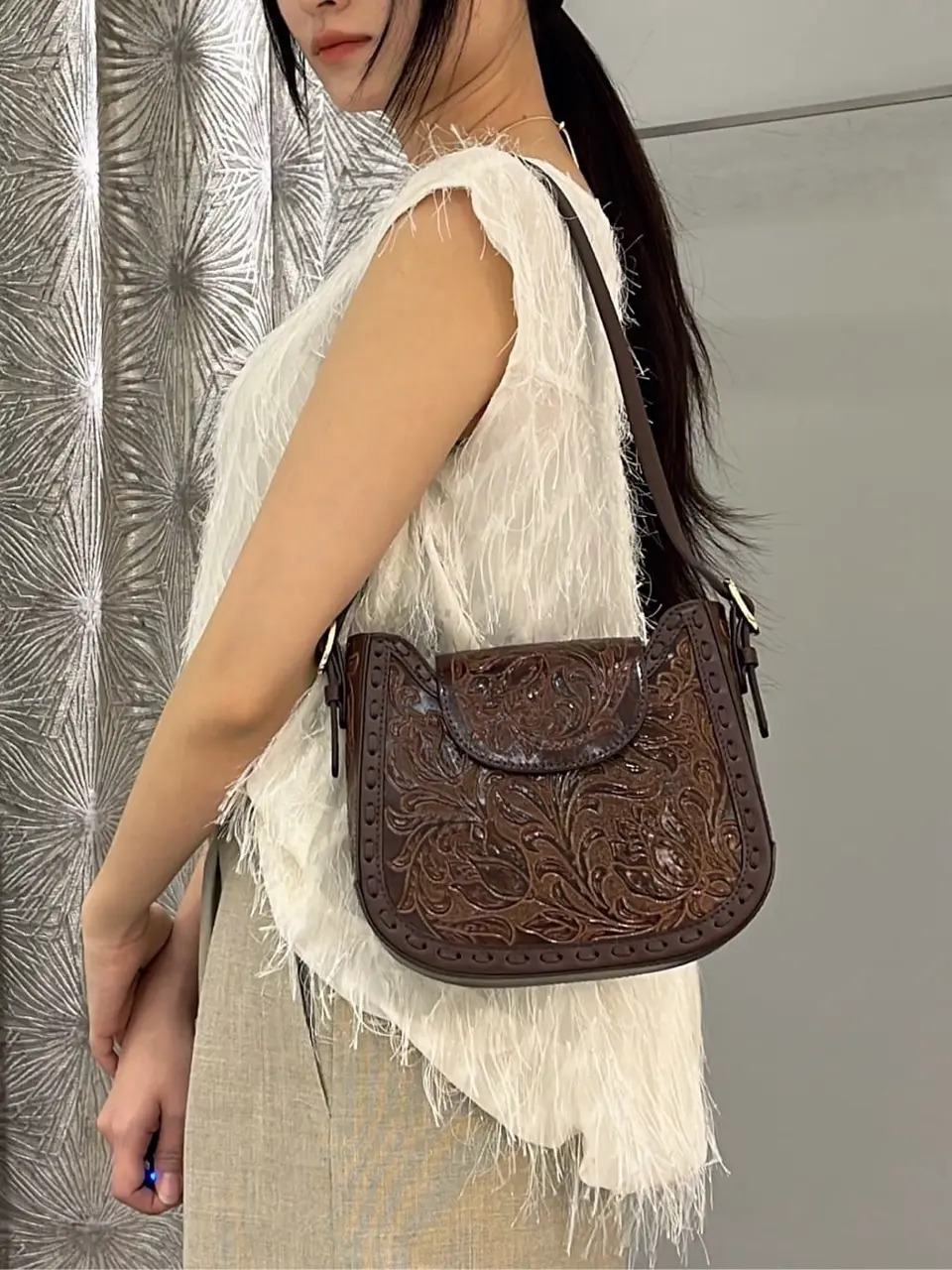 ORIGINATED IN GRACE CONTINENTAL Moe コーディネート画像