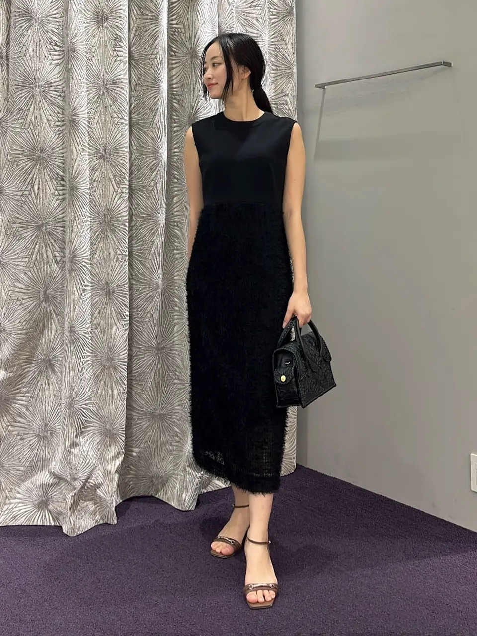 ORIGINATED IN GRACE CONTINENTAL Moe コーディネート画像