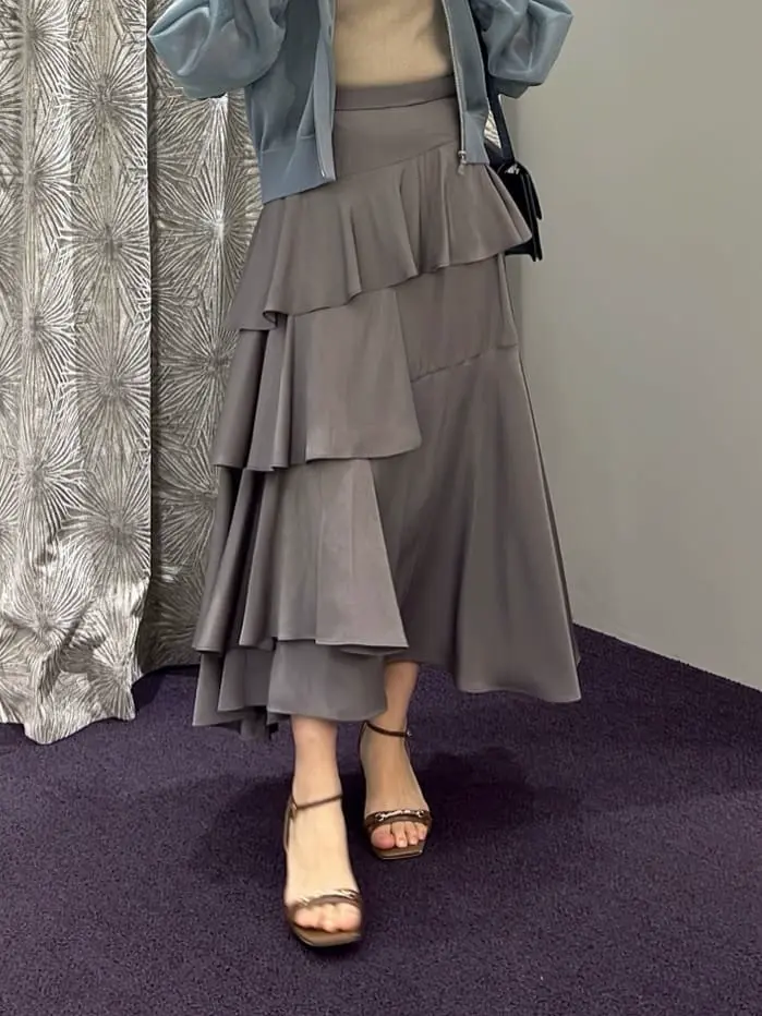 ORIGINATED IN GRACE CONTINENTAL Moe コーディネート画像