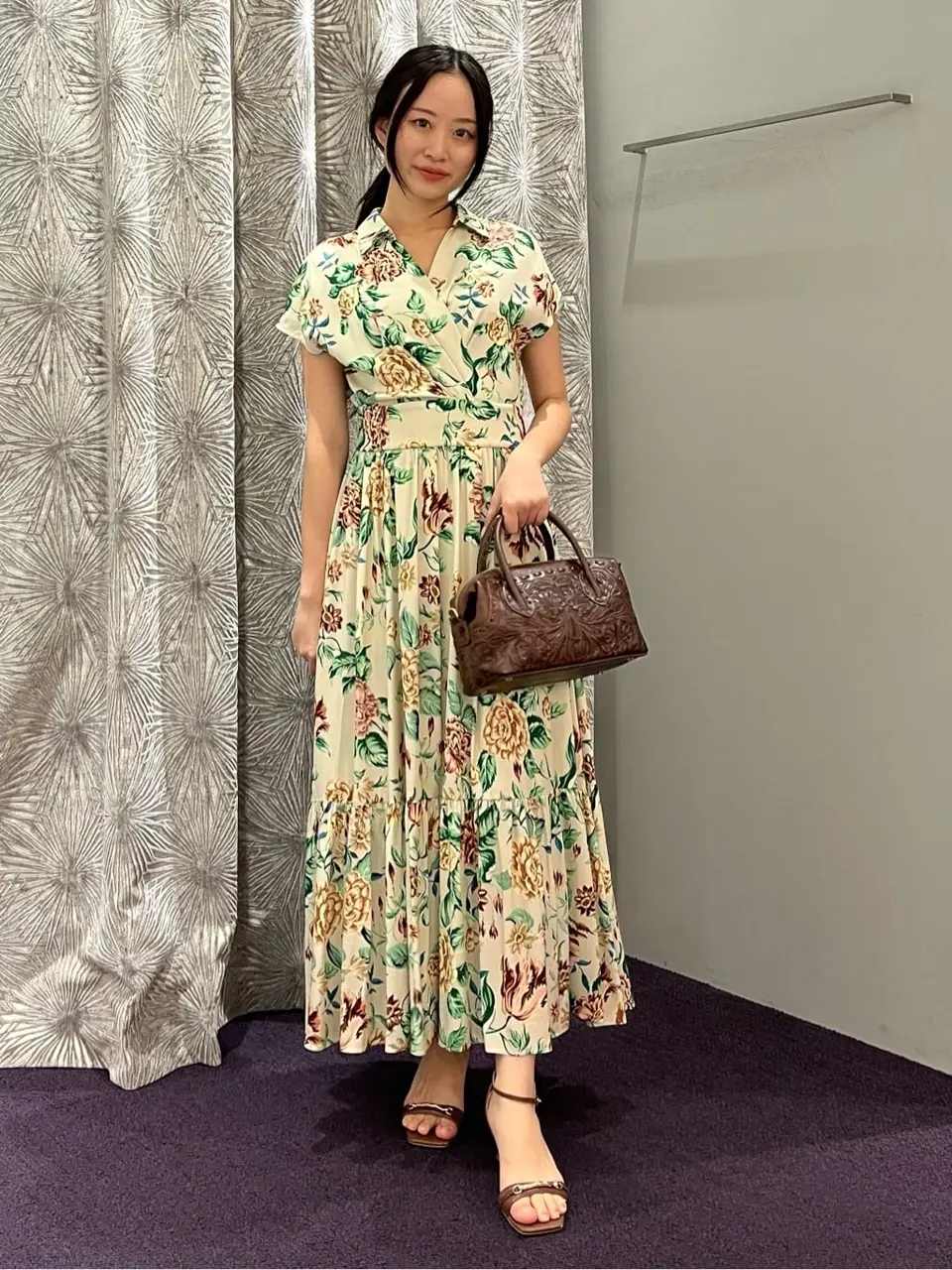 ORIGINATED IN GRACE CONTINENTAL Moe コーディネート画像