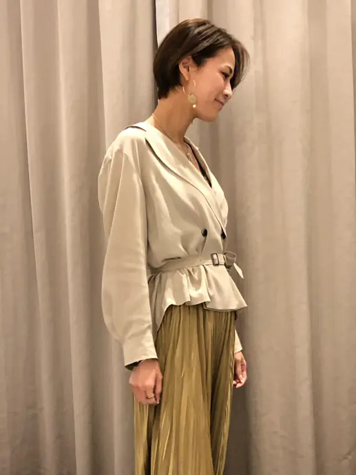 ORIGINATED IN GRACE CONTINENTAL 亀田 未希 コーディネート画像