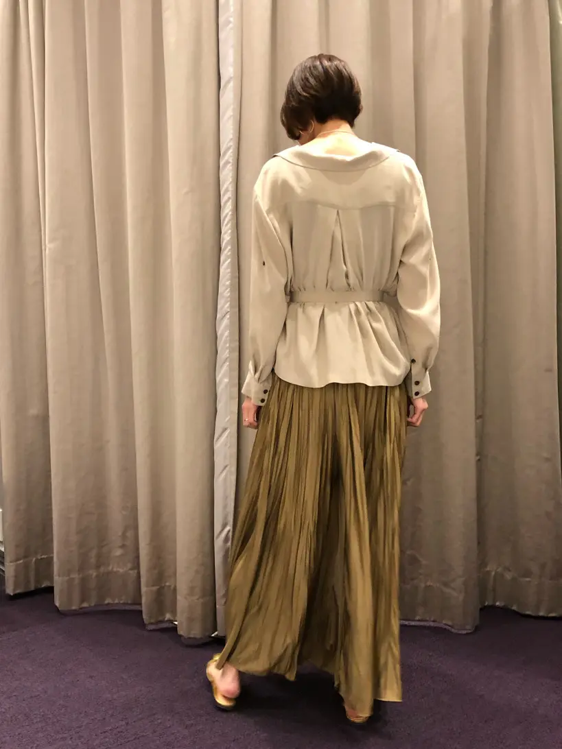 ORIGINATED IN GRACE CONTINENTAL 亀田 未希 コーディネート画像