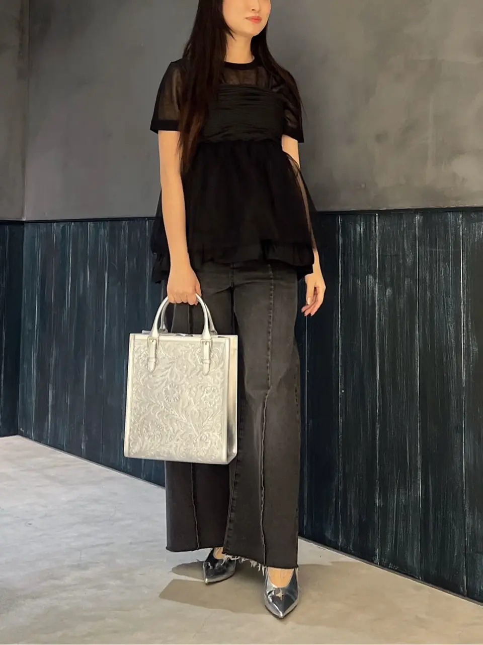 ORIGINATED IN GRACE CONTINENTAL Moe コーディネート画像