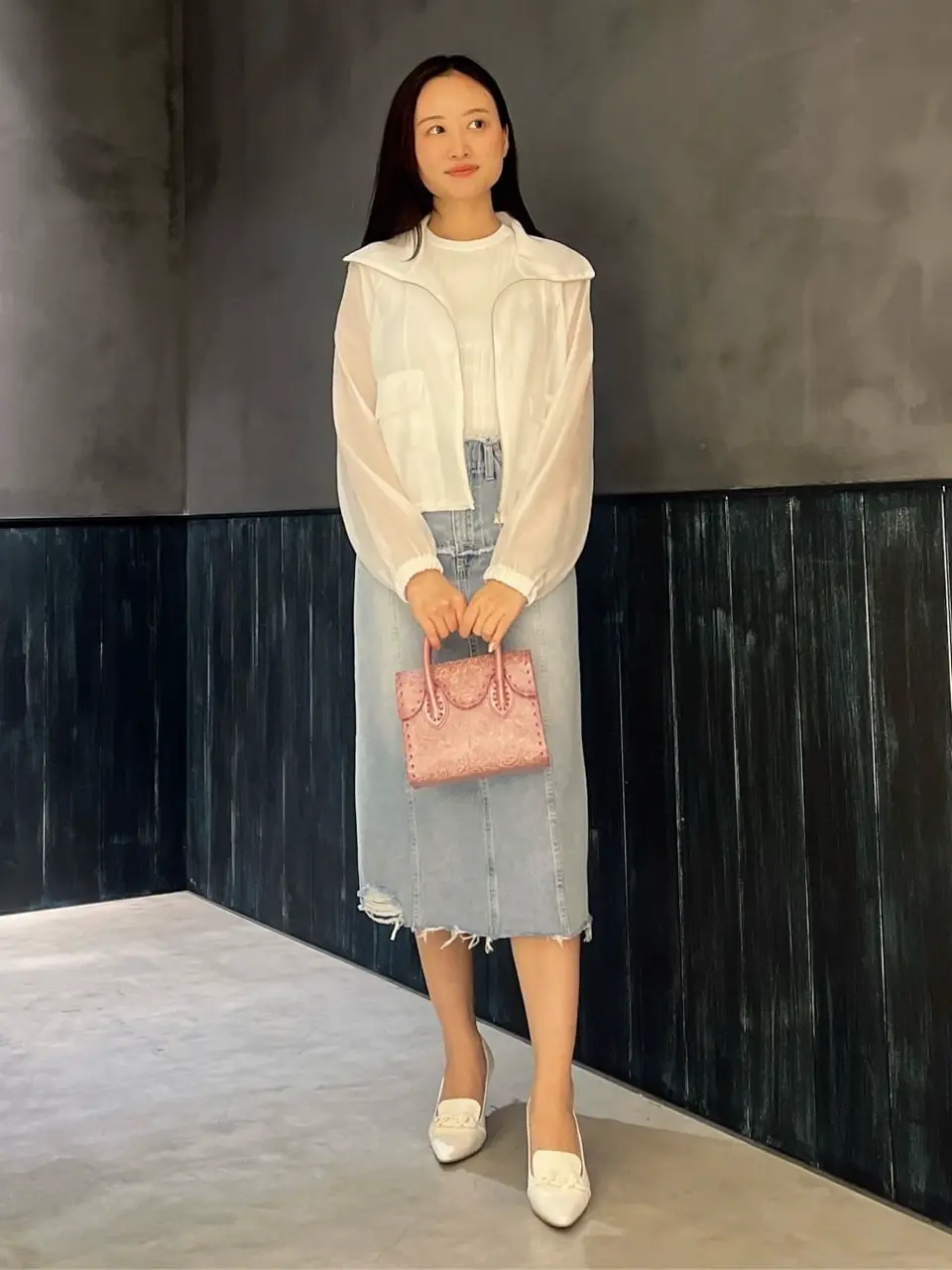 ORIGINATED IN GRACE CONTINENTAL Moe コーディネート画像