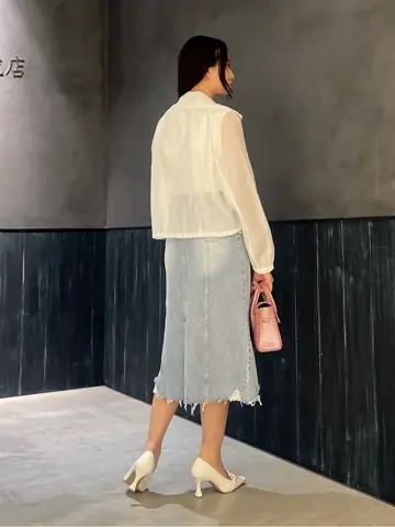 ORIGINATED IN GRACE CONTINENTAL Moe コーディネート画像